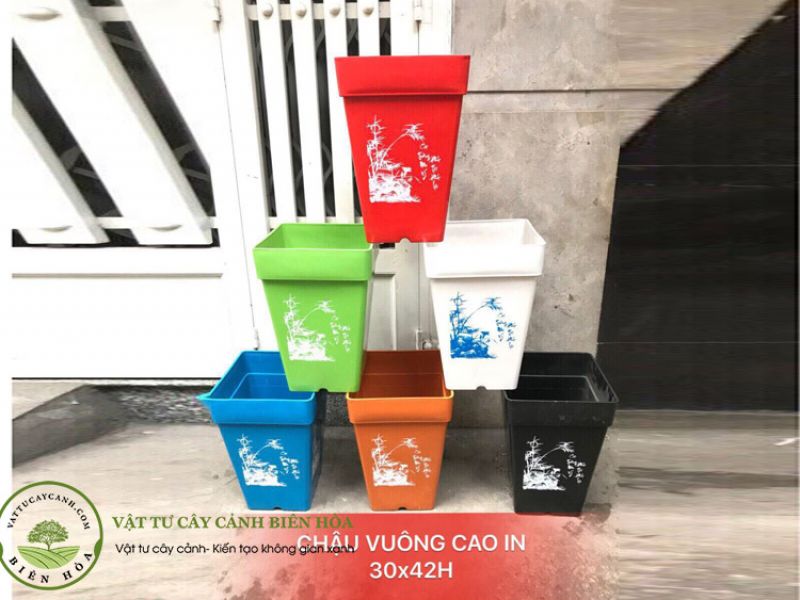Chậu vuông cao in